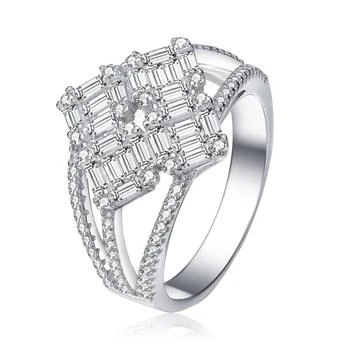 推荐Sterling Silver Triple Split Shank Cubic Zirconia Ring商品