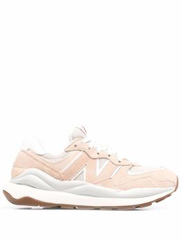 推荐New Balance Women's Pink Leather Sneakers商品