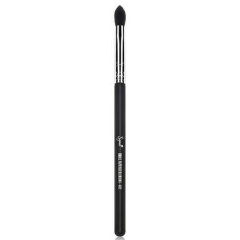 商品Sigma Beauty | Sigma Beauty E45 - Small Tapered Blending Brush,商家LookFantastic US,价格¥89图片