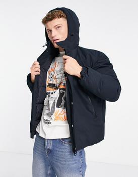 商品Farah Overland padded puffer jacket in navy,商家ASOS,价格¥1331图片