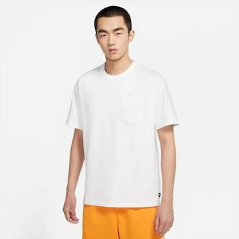 NIKE | Men's Nike Sportswear Premium Essentials Pocket T-Shirt,商家Finish Line,价格¥338