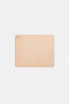 商品AZIO | AZIO Retro Classic Mouse Pad,商家Urban Outfitters,价格¥381图片