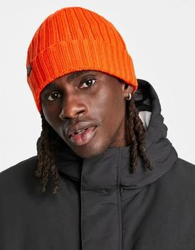 推荐Jack Wolfskin Stormlock ribbed beanie in red商品