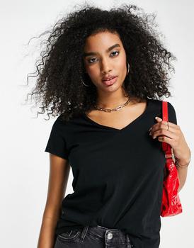 推荐AllSaints Emelyn tonic v-neck t-shirt in black商品