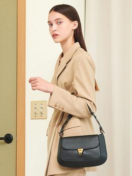 Coccinelle, Coccinelle | Beat Hobo Bag Grain Black商品图片 9折