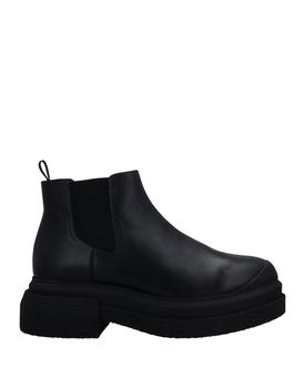 商品Stuart Weitzman | 女式 皮革踝靴,商家YOOX,价格¥1074图片