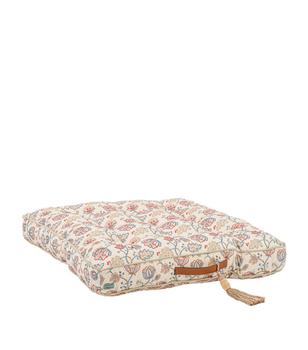 商品DockATot | x William Morris Floral Meditation Pillow (89cm x 89cm),商家Harrods,价格¥2036图片