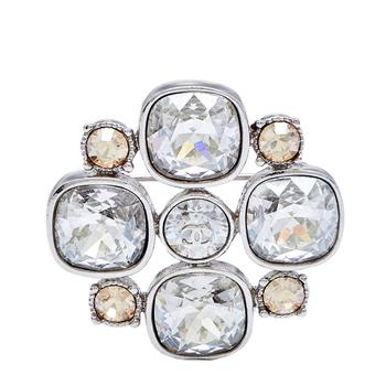 商品Chanel Maltese CC Crystals Silver Tone Metal Brooch,商家The Luxury Closet,价格¥2949图片