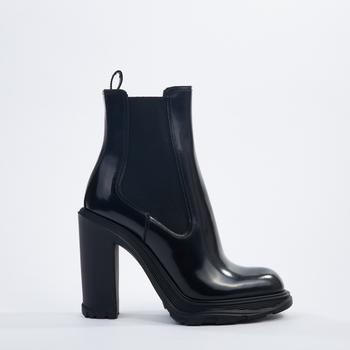 推荐Alexander Mcqueen Women's Tread Heeled Black Ankle Boots商品