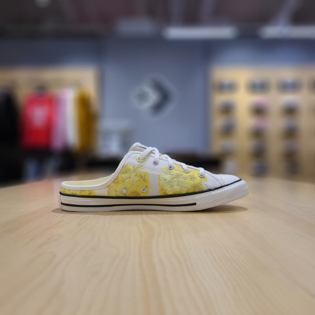 匡威直邮, Converse | 【韩国直邮|包邮包税】匡威 CHUNK TAYLOR ALL STAR DAINTY MULE 全明星 DANTY MULE 帆布鞋 CTAS DAINTY MULE SLTAS DAINTY MULE SLIP EGRET/LT ZITRON 570583C商品图片 3.7折×额外9折, 包邮包税, 额外九折