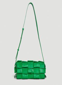 推荐Cassette Fringe Intrecciato Small Shoulder Bag in Green商品