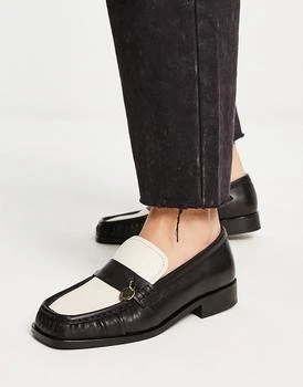 & Other Stories | & Other Stories leather two tone loafer shoes in black and cream,商家ASOS,价格¥901