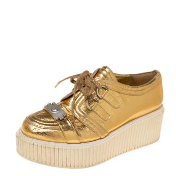 香奈儿鞋是什么牌子, [二手商品] Chanel | Chanel Metallic Gold Distressed Foil Leather Creepers Platform Sneakers Size 40商品图片 7.6折, 满1件减$100, 满减