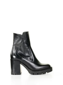 推荐Janet & Janet Leather Ankle Boot商品