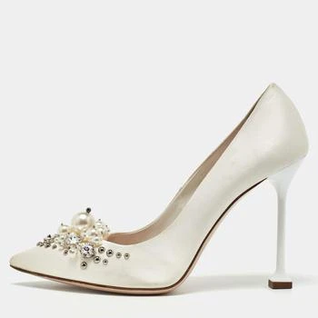 推荐Miu Miu White Satin Embellished Pumps Size 37商品