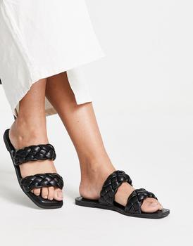 推荐Steve Madden brimm flat sandals in black商品