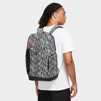 商品NIKE | Nike Hoops Elite Pro Printed Backpack,商家Finish Line,价格¥610图片