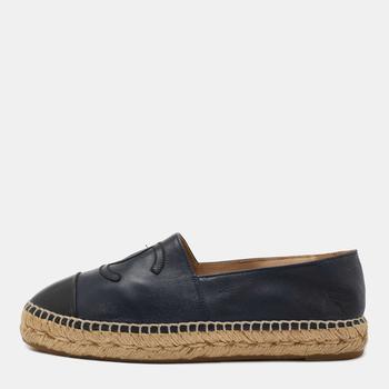 香奈儿鞋, [二手商品] Chanel | Chanel Navy Blue/Black Leather Cap Toe CC Espadrille Flats Size 38商品图片 5.7折