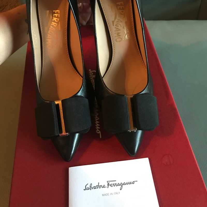 菲拉格慕鞋高跟鞋, Salvatore Ferragamo | SALVATORE FERRAGAMO 女士黑色蝴蝶结高跟鞋 0601437商品图片 独家减免邮费
