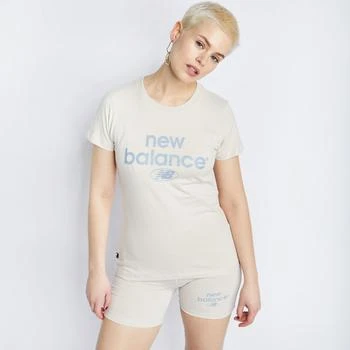 推荐New Balance Essentials - Women T-Shirts商品
