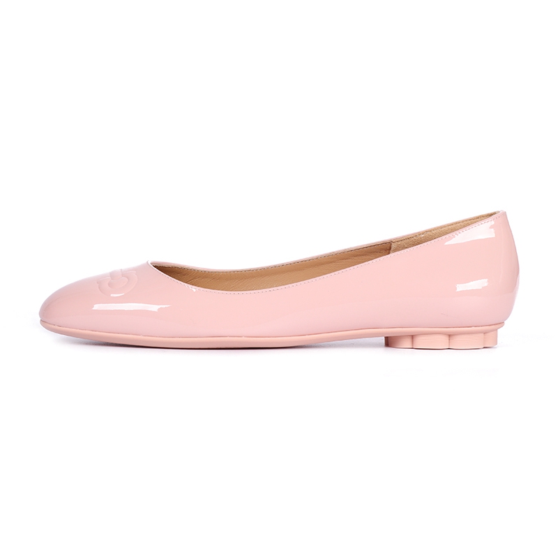 菲拉格慕女鞋板鞋, Salvatore Ferragamo | SALVATORE FERRAGAMO 女士裸色漆皮休闲平底船鞋 0684700商品图片 独家减免邮费