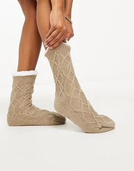 推荐Loungeable cosy cable knit slipper sock in beige商品