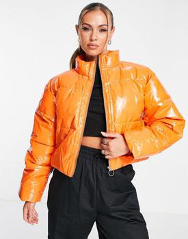 推荐Missguided cropped vinyl puffer jacket in orange商品