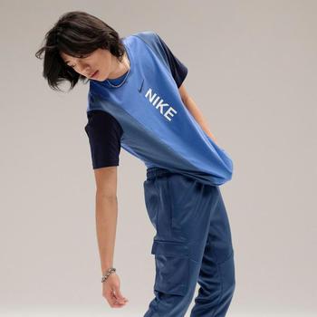 推荐Men's Nike Sportswear Hybrid Short-Sleeve T-Shirt商品