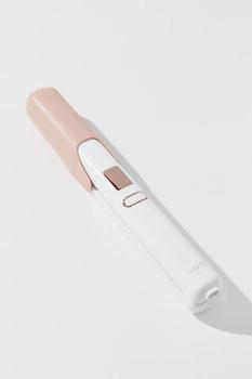 商品Lunata Beauty | Lunata Beauty The Cordless Styler Plus+ Flat Iron,商家Urban Outfitters,价格¥1598图片