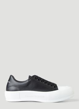 商品Alexander McQueen | Deck Lace-Up Plimsoll Sneakers in Black,商家LN-CC,价格¥2583图片
