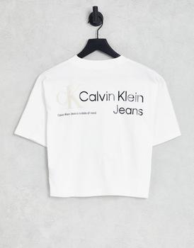 推荐Calvin Klein Jeans back urban logo t-shirt in white商品