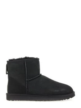 UGG | UGG Boots in Black,商家Modayn,价格¥1301