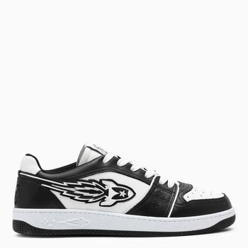 推荐Black and white low-top sneakers商品