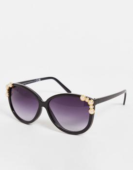SVNX rounded oversized sunglasses in black with pearl embellishment product img
