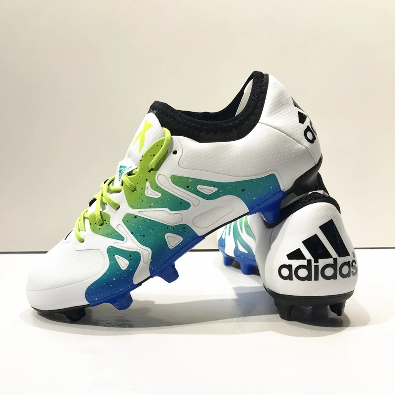 推荐阿迪达斯男士足球鞋短钉训练鞋成人钉鞋耐磨商品