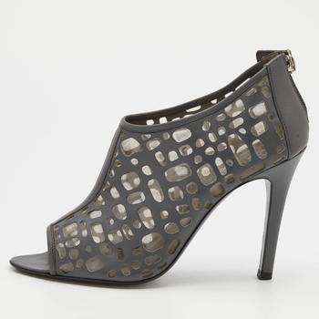 香奈儿鞋, [二手商品] Chanel | Chanel Grey Laser Cut Leather and Mesh Booties Size 39.5商品图片 