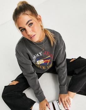 推荐Tommy Jeans logo sweatshirt in wash black商品
