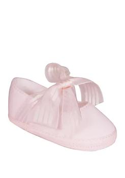 商品Crown & Ivy™ | Baby Girls Pink Ribbon Ballet Slippers,商家Belk,价格¥207图片