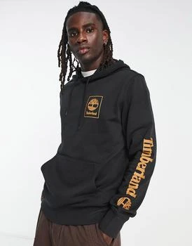 推荐Timberland stack logo hoodie with sleeve print in black商品