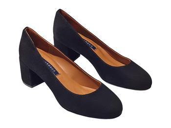 商品The Heel,商家Zappos,价格¥2030图片