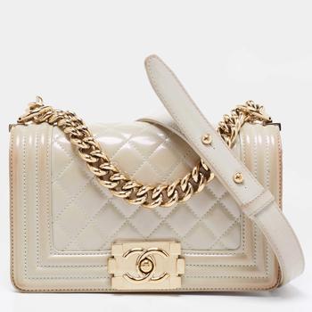 [二手商品] Chanel | Chanel Light Olive Quilted Patent Leather Small Boy Flap Bag商品图片,7.3折, 满1件减$100, 满减