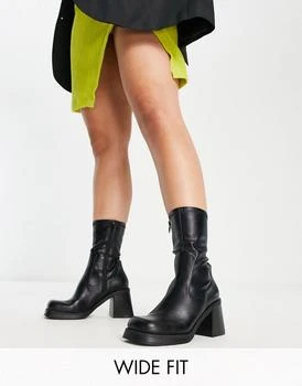 推荐ASOS DESIGN Wide Fit Reversed mid-heel sock boots in black商品