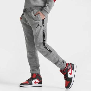 推荐Kids' Jordan Taped Club Fleece Jogger Pants商品