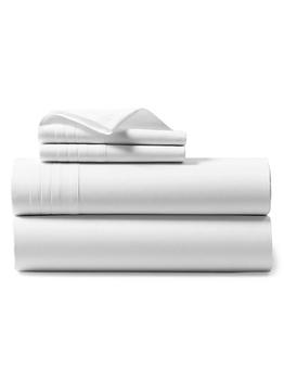 商品Ralph Lauren | Organic Tuxedo Pleat 400-Thread Count Flat Sheet,商家Saks Fifth Avenue,价格¥1816图片