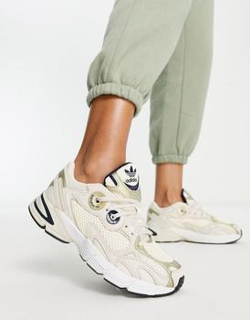 adidas originals推荐, Adidas | adidas Originals Astir trainers in chalk and gold商品图片 
