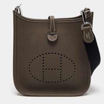 推荐Hermès Etoupe Taurillon Clemence Leather Evelyne TPM 16 Bag商品