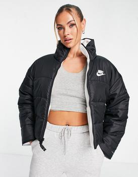 商品NIKE | Nike reversible padded fleece jacket in black and white,商家ASOS,价格¥682图片