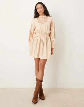 ASOS | ASOS DESIGN tea stained high neck mini with panels and lace trims,商家ASOS,价格¥670