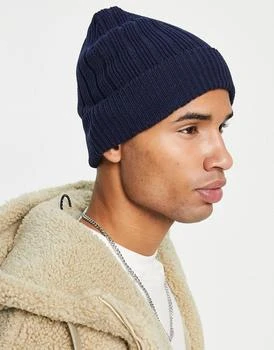推荐Boardmans knitted ribbed beanie hat in navy商品