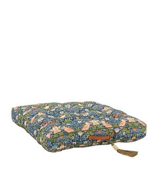 商品DockATot | x William Morris Floral Meditation Pillow (89cm x 89cm),商家Harrods,价格¥2205图片